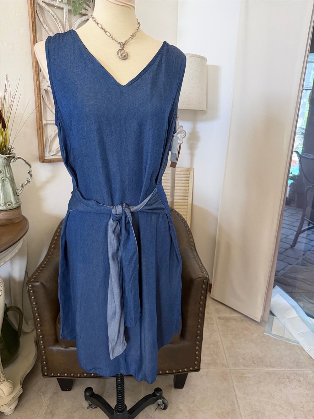 Dylan Denim Sleeveless Vintage Style Dress w/Self Tie Belt by Arianne size M NWT